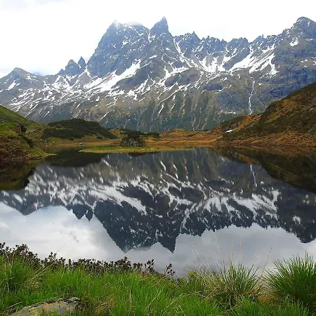 Apartment Haus Lifinar - Carmen Juen