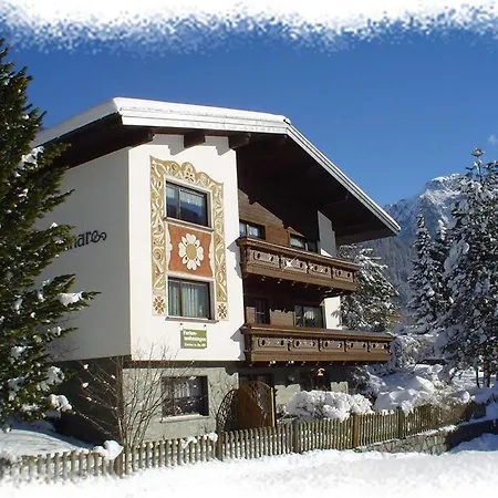 Apartment Haus Lifinar - Carmen Juen